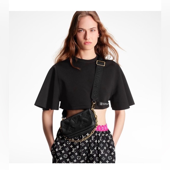 Louis Vuitton Bubblegram Black Clutch with Gold Chain - Picture 2 of 9